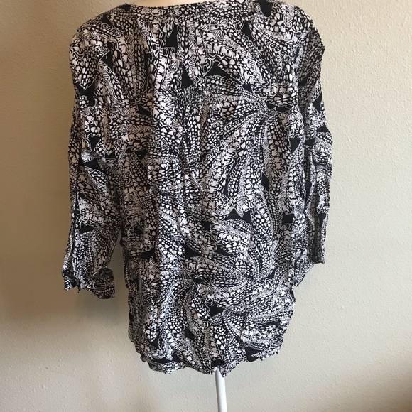 CJ Banks NWOT Blouse - Picture 4 of 4